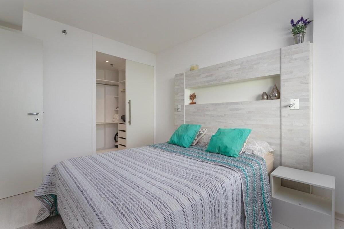 Apartamento A Beira Mar No Recreio |405 *